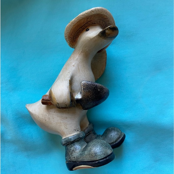 Vintage TII Collection Handcrafted Resin Garden Duck Figurine CA - Picture 10 of 13